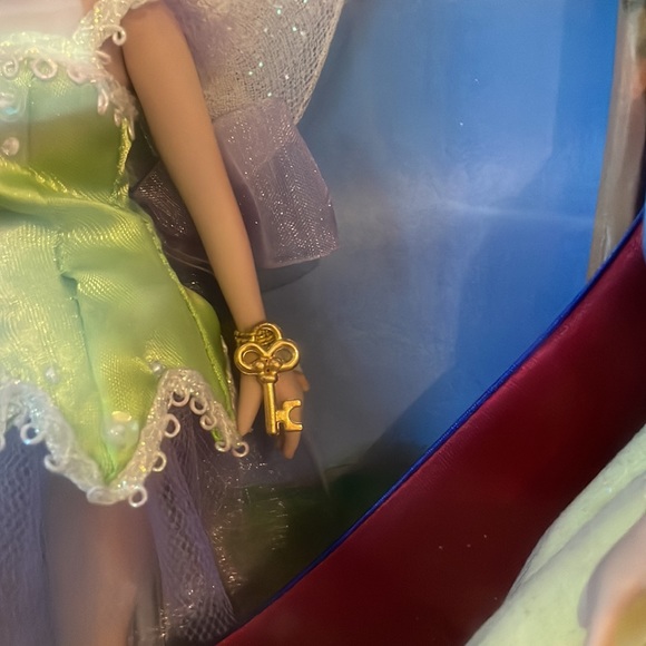 Disney- Brass Key Porcelain Doll Keepsake Tinkerbell Snow White Sleeping Beauty - Picture 7 of 12